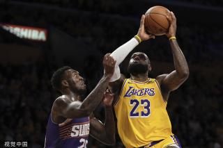 在他的带领 在他的带领