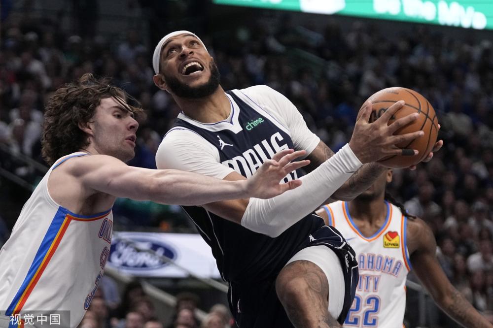 他在进攻端 他在进攻端