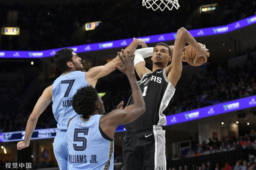 以严密防守 以严密防守